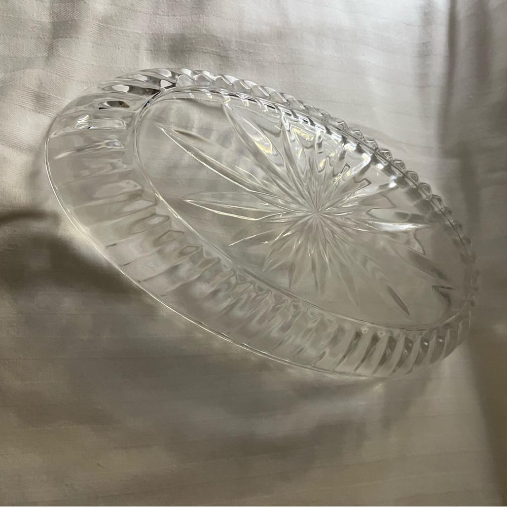 Princess House Lead Crystal Vegetable Or Relish Dish From the Mid 1980’s - Picture 4 of 4